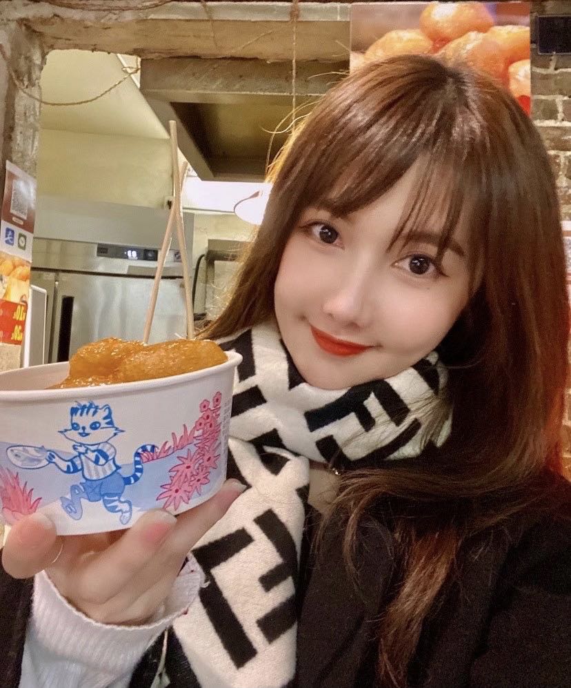 芝加哥外围女大学生