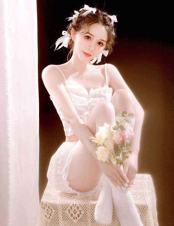 温哥华伴游大学生